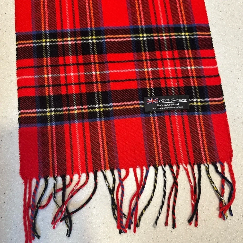 Michigan State University Embroidered 100% Cashmere Tartan Red & Black Scarf